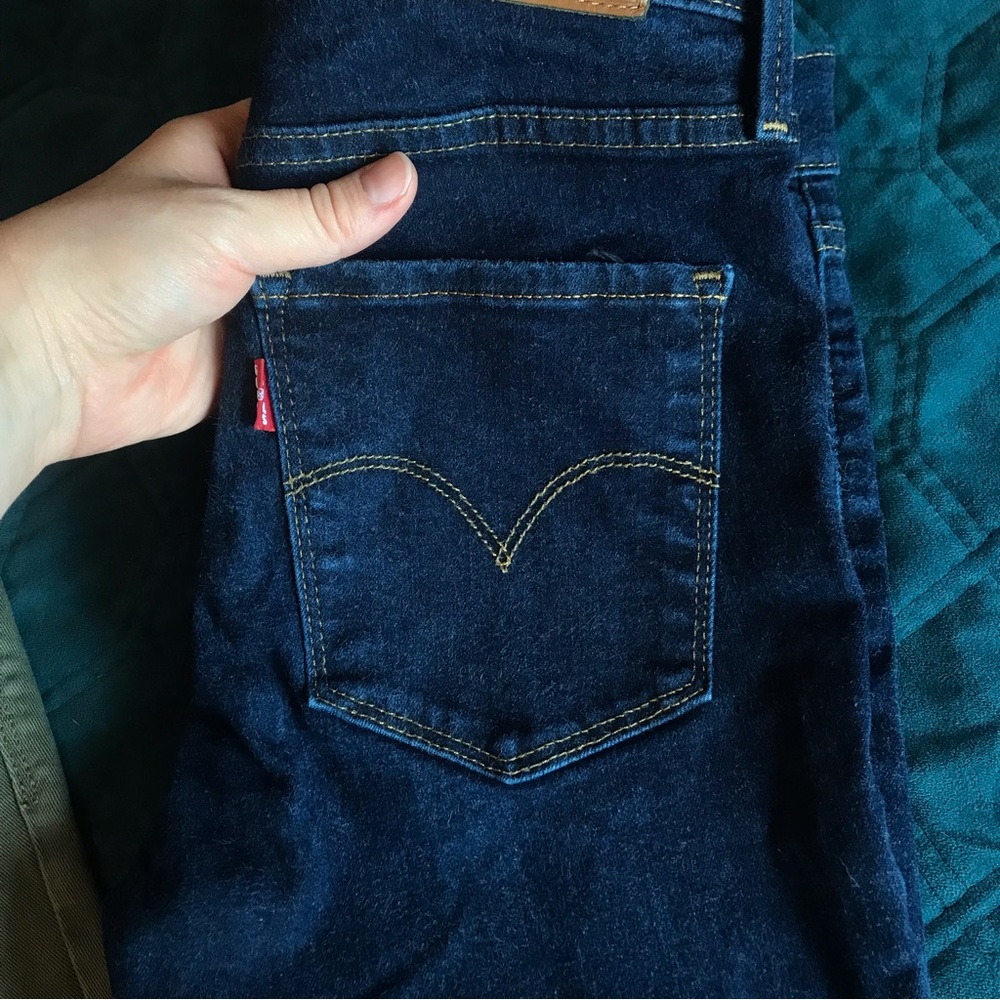 Levi’s Premium 720 super skinny dark wash jeans